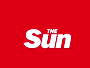 THESUNUNVEILSCLAIRETULLYASPAGE3GIRL - NUDE STORY