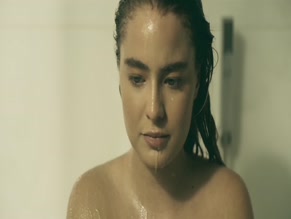 NICOLE CURIEL in MUJERES ASESINAS (2022)