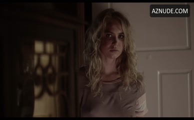 FRANKA POTENTE,PENELOPE MITCHELL NUDE/SEXY SCENE IN BETWEEN WORLDS