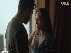 ZOYA RATHORE in NAU DO GYARAH