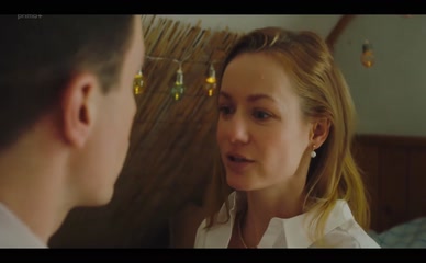ERIKA STARKOVA NUDE/SEXY SCENE IN MILION