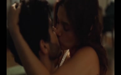 BHUMI PEDNEKAR NUDE/SEXY SCENE IN THE ROYALS
