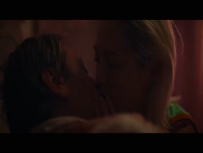 POM KLEMENTIEFF NUDE/SEXY SCENE IN MI AMOR