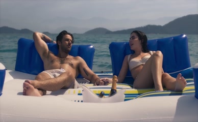 JADE PICON NUDE/SEXY SCENE IN TRAVESSIA