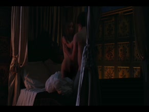 ESTHER WAHL NUDE/SEXY SCENE IN UNE AMITIE DANGEREUSE