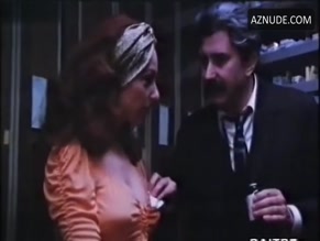 BERNADETTE LAFONT in PERMETTETE SIGNORA CHE AMI VOSTRA FIGLIA(1974)