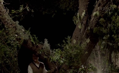 ELIZA SKOLIDI NUDE/SEXY SCENE IN EXI NYHTES STIN AKROPOLI