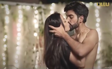 NOOR MALABIKA NUDE/SEXY SCENE IN TEEKHI CHUTNEY