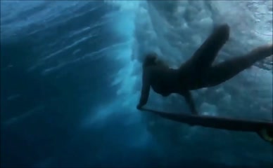 UNKNOWN NUDE/SEXY SCENE IN FLUME - WARM THOUGHTS