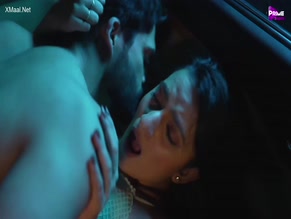 EKTA MORE NUDE/SEXY SCENE IN JHOL