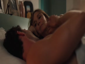 PHILIPPINE LEROY-BEAULIEU NUDE/SEXY SCENE IN EMILY IN PARIS