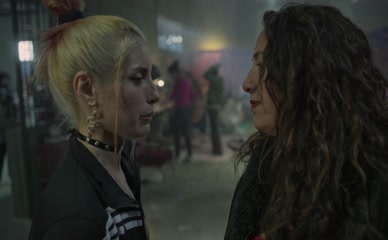 TATU GLIKMAN,LORENA VEGA NUDE/SEXY SCENE IN IN THE MUD