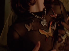 EMBETH DAVIDTZ NUDE/SEXY SCENE IN THE GINGERBREAD MAN