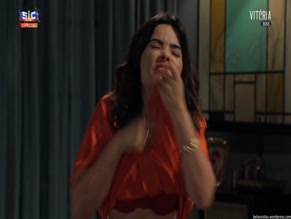 VANESSA GIACOMO NUDE/SEXY SCENE IN VITORIA