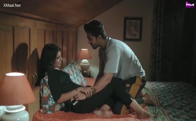 DEEPIKA KUDTARKAR,NEHAL VADOLIYA,ANITA JAISWAL NUDE/SEXY SCENE IN JULIE