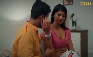 TEJASWINI PRABHAKAR GOWDA,PRIYANKA CHAURASIA NUDE/SEXY SCENE IN CHAASHNI