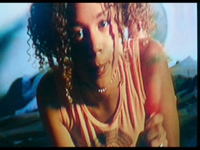 RACHEL TRUE NUDE/SEXY SCENE IN NOWHERE