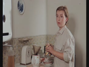 VIVIAN HANJOHR in ERSCHEINEN PFLICHT (1985)