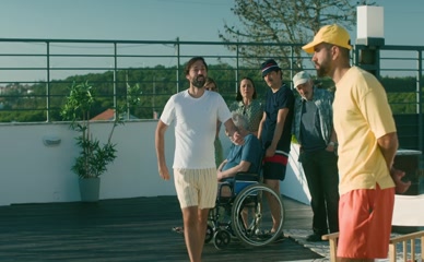 DIANA NICOLAU NUDE/SEXY SCENE IN VIZINHOS PARA SEMPRE