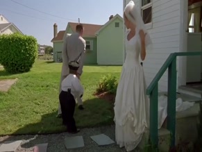 TRAYLOR HOWARD in ME, MYSELF & IRENE (2000)