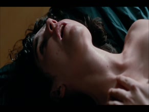 OLIVIA DELCAN NUDE/SEXY SCENE IN A MIDSUMMER NIGHT'S TALE