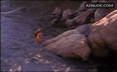 TRACI LIND NUDE/SEXY SCENE IN SURVIVAL QUEST