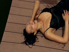 SORAIA CHAVES in PODEROSAS (2015)