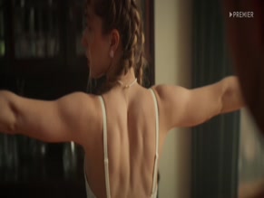 YULIYA KHLYNINA NUDE/SEXY SCENE IN CHUDO