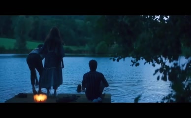 ZOA MORANI NUDE/SEXY SCENE IN TAISH