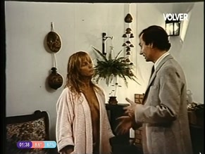 CRISTINA DEL VALLE in MUJER - MUJER (1987)