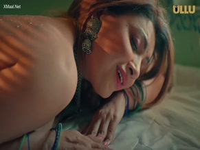 ZAINAB PATRA NUDE/SEXY SCENE IN BALAM PICHKARI