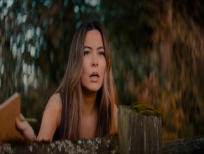 MIRANDA COSGROVE in THE WRONG PARIS (2025)