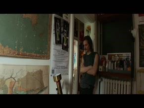 ELENA GIGLIOTTI NUDE/SEXY SCENE IN THE DAY AND THE NIGHT