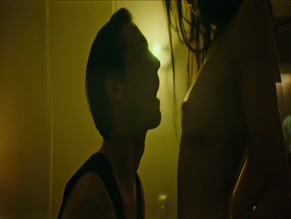 CORI DELAHAUNTY NUDE/SEXY SCENE IN RUN