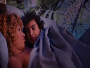 JUNE YANEZ in FOLLOW DE SOA