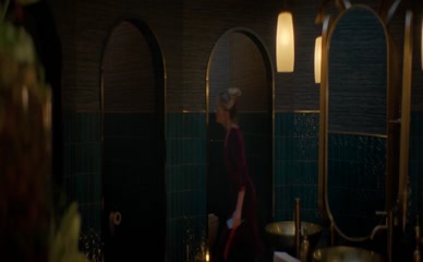 MEGHANN FAHY NUDE/SEXY SCENE IN DROP