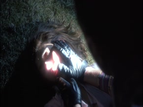 MARISA TOMEI NUDE/SEXY SCENE IN UNTAMED HEART