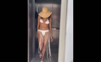 SANDY TEJADA in SANDY TEJADA INSTAGRAM