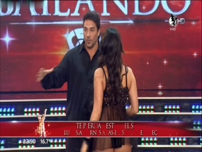 SABRINA RAVELLI in BAILANDO POR UN SUENO ARGENTINA (2006)