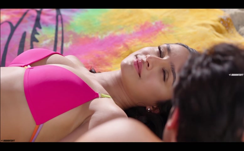 Shraddha Kapoor Breasts Bikini Scene In Tu Jhoothi Main Makkaar Aznude 