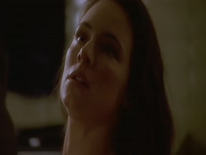 MADELEINE STOWE in UNLAWFUL ENTRY