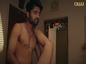TRIPTI BERRA in MERE ANGANE MEIN