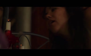TANYA DORO NUDE/SEXY SCENE IN THE Z-NAIL GANG