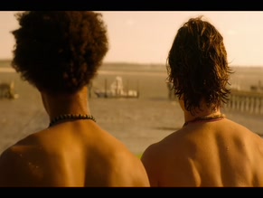 MADISON BAILEY,MADELYN CLINE NUDE/SEXY SCENE IN OUTER BANKS