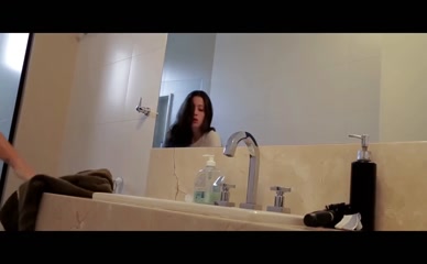 MALU FALANGOLA NUDE/SEXY SCENE IN O QUARTO AO LADO