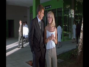 JULIE CONDRA NUDE/SEXY SCENE IN SCREW LOOSE