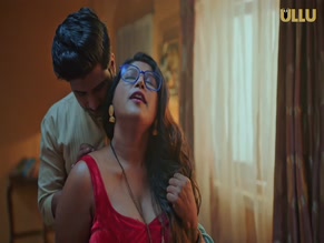 RUKS KHANDAGALE,ALENDRA BILL,PAYAL PATIL,SREOSHI CHATTERJEE,ARITAA PAUL NUDE/SEXY SCENE IN AAMRAS