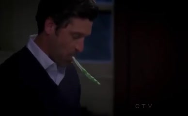 CHYLER LEIGH NUDE/SEXY SCENE IN GREY'S ANATOMY