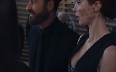 EMILY BLUNT NUDE/SEXY SCENE IN THE DEVIL WEARS PRADA 2