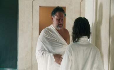 SERAFIMA SOLOVYOVA NUDE/SEXY SCENE IN BEDNYE SMEYUTSYA, BOGATYE PLACHUT